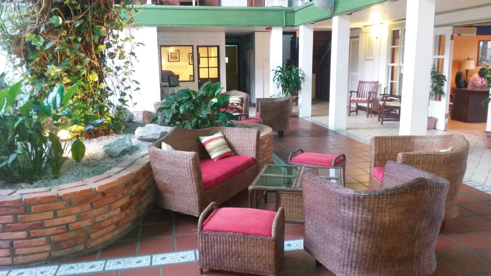 Cara Lodge Hotel Georgetown Extérieur photo