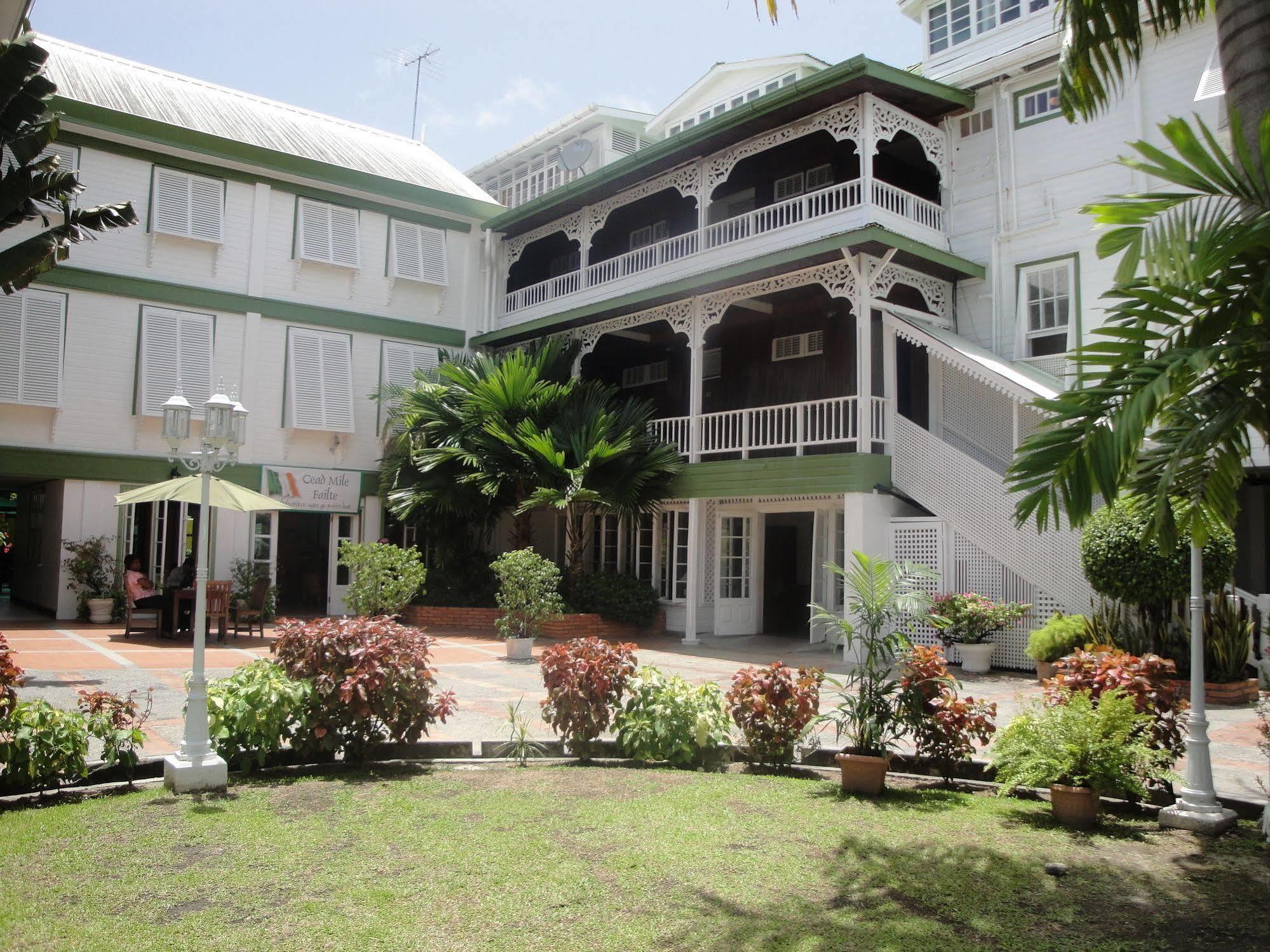 Cara Lodge Hotel Georgetown Extérieur photo